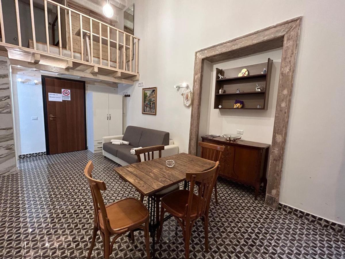 Tribunali Apartments Napoli Ngoại thất bức ảnh