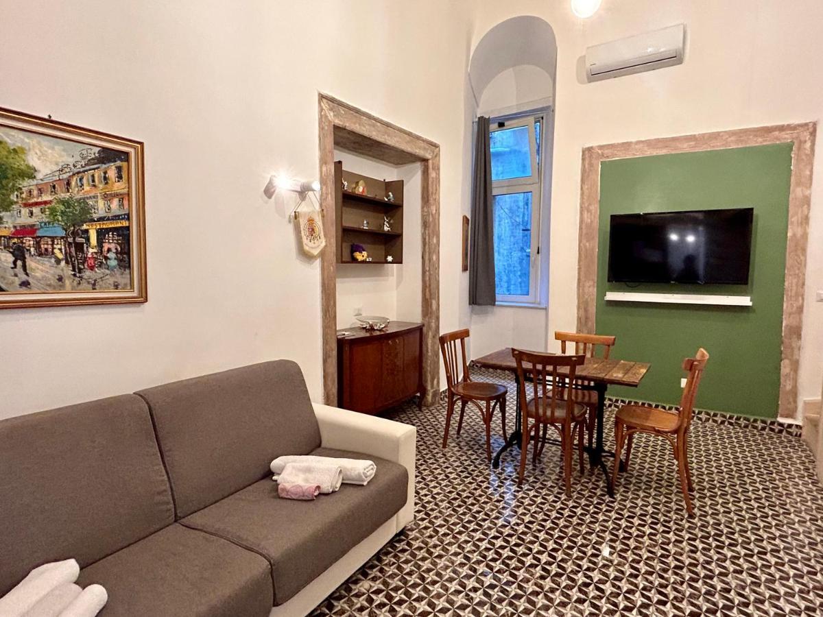 Tribunali Apartments Napoli Ngoại thất bức ảnh